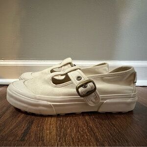 VANS. Women’s. Size 9. Anaheim Platform.
